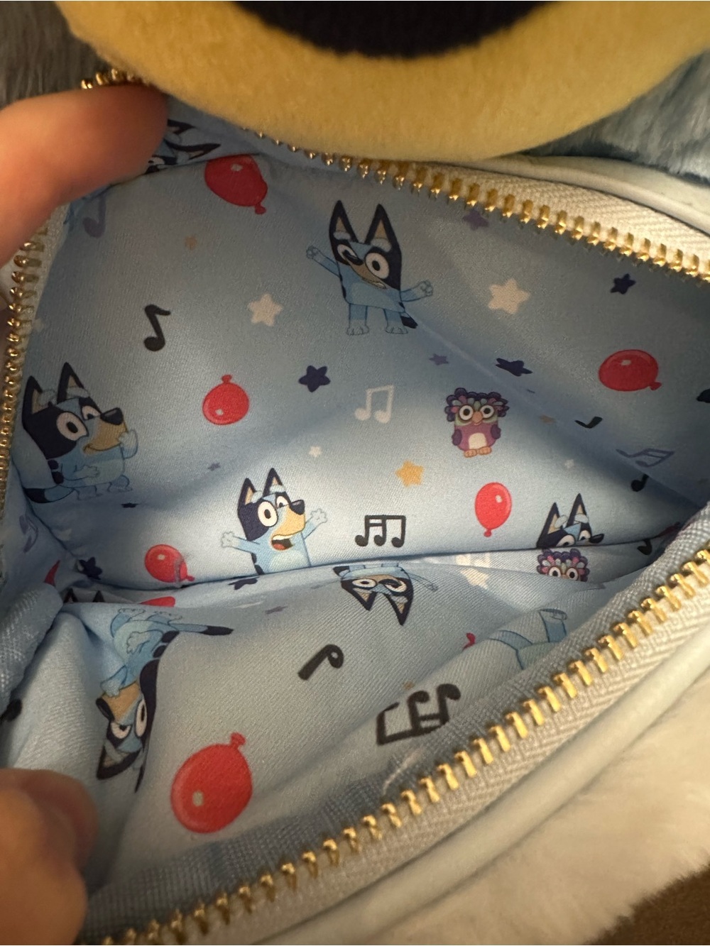 Her Universe Bluey Plush Backpack with Chattermax- excellent condition - Picture 6 of 7